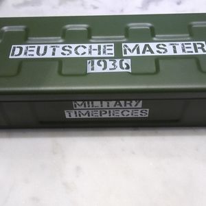 Deutsche Master military automatic power reserve .